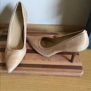 Tahari Pointed Toe Heels
